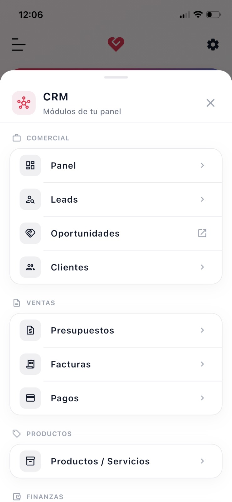 El menú CRM reúne todos los módulos de tu panel